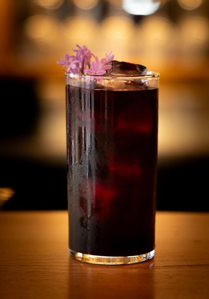 Cocktail Smoky Bissap PAF - Le Passage, Bar à Cocktail Biarritz